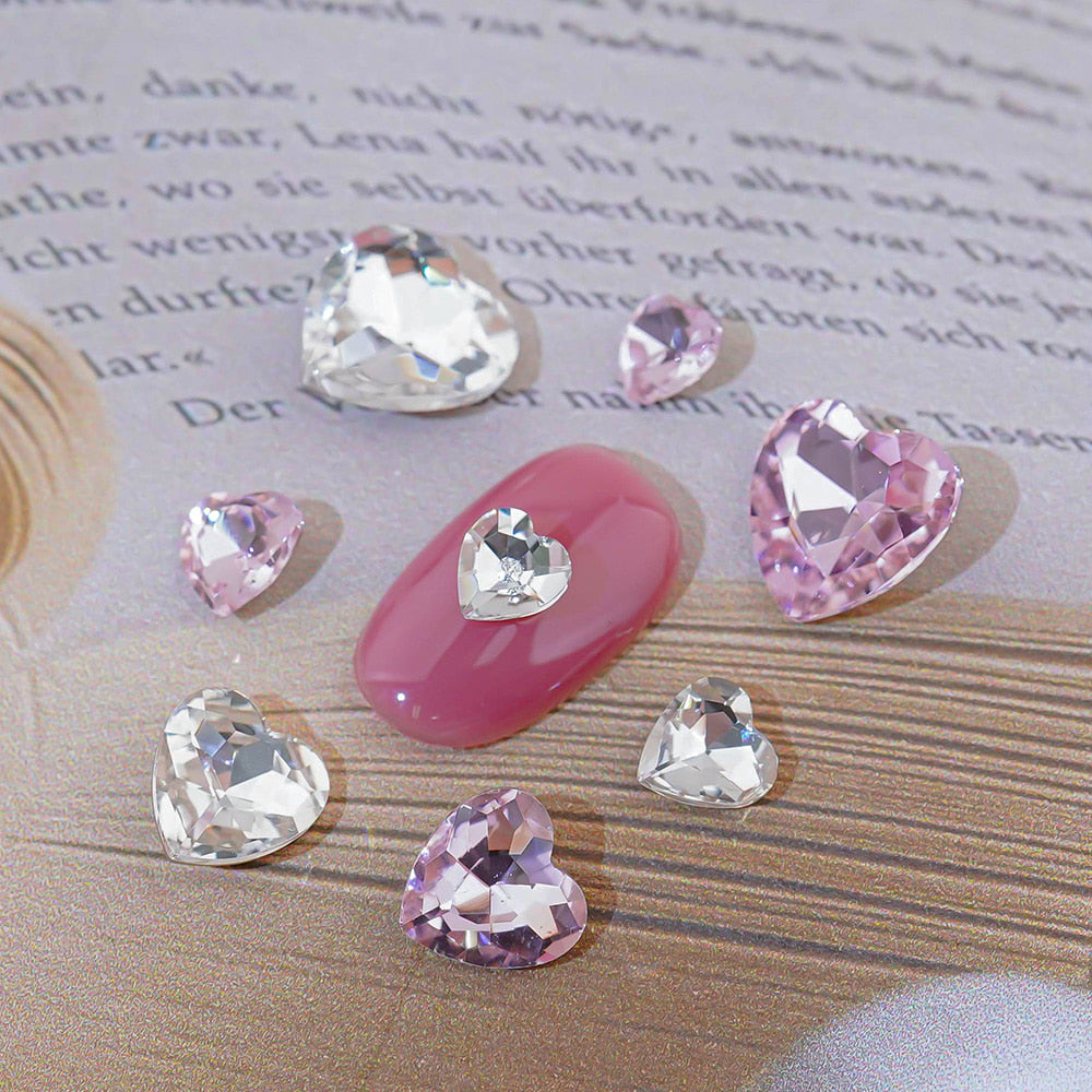Heart Nail Stone-4 V-Cut Crystal 15 Pieces