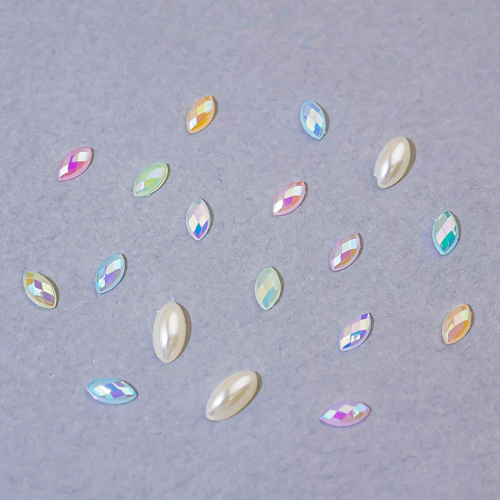 Nail Stone - 6 Boat Pearl Aurora