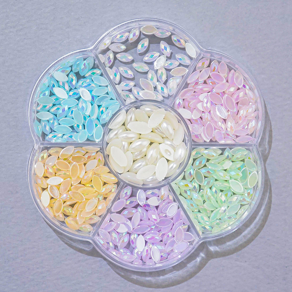Nail Stone - 6 Boat Pearl Aurora