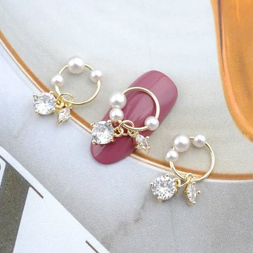 Luxury Nail Parts - 31 Pearl Dangle